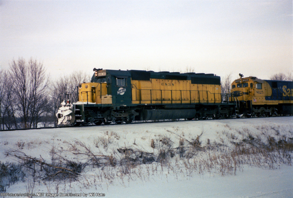 C&NW SD40-2 6838